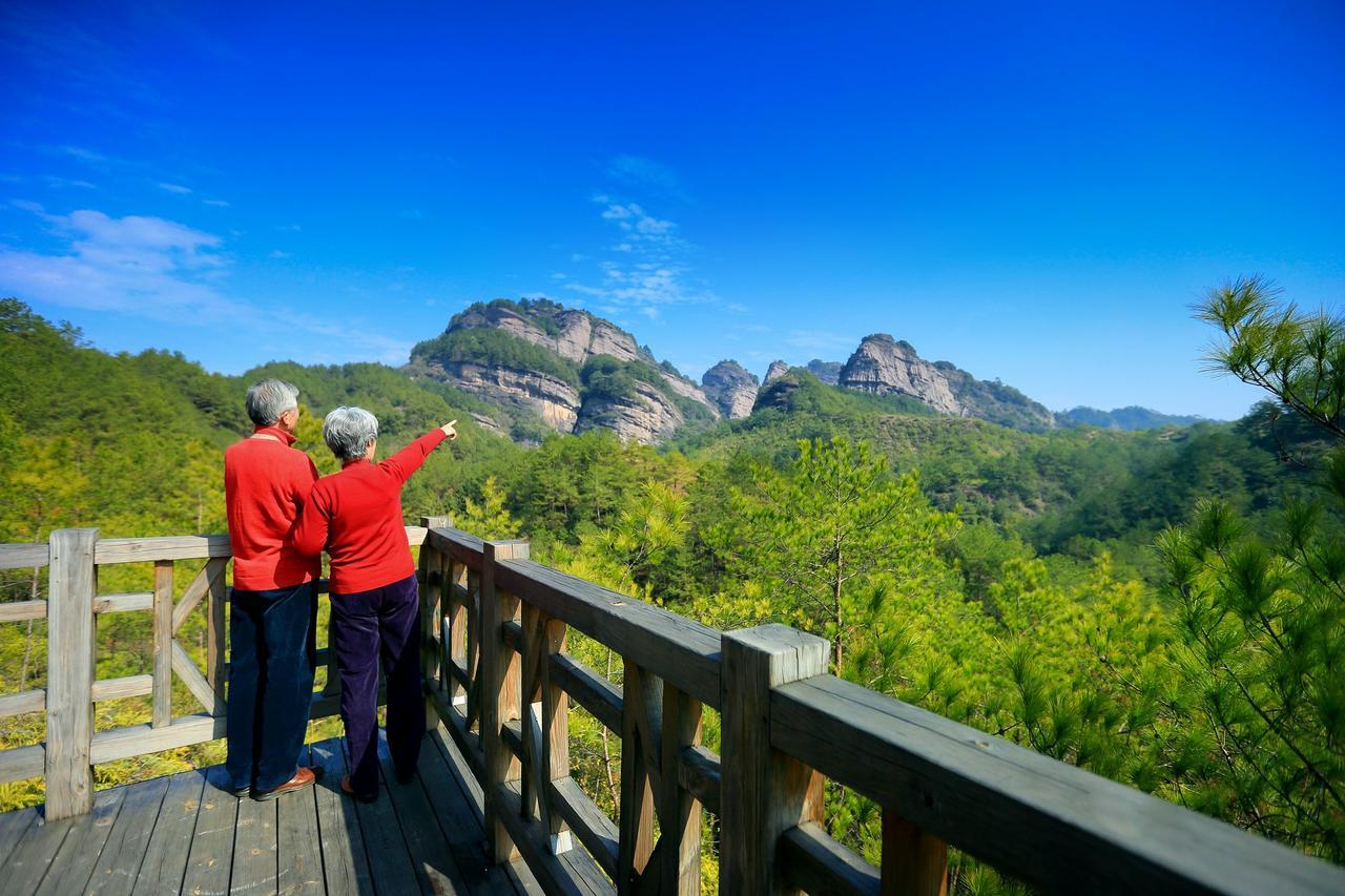 ฟลิพอร์ต รีสอร์ต แวลเลย์ หลงเอียน Hotel Liancheng ภายนอก รูปภาพ