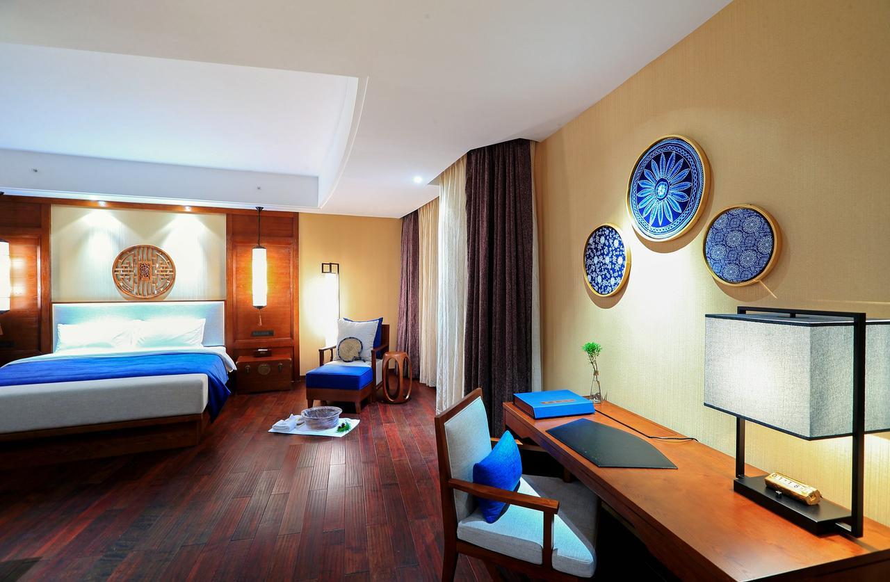 ฟลิพอร์ต รีสอร์ต แวลเลย์ หลงเอียน Hotel Liancheng ภายนอก รูปภาพ